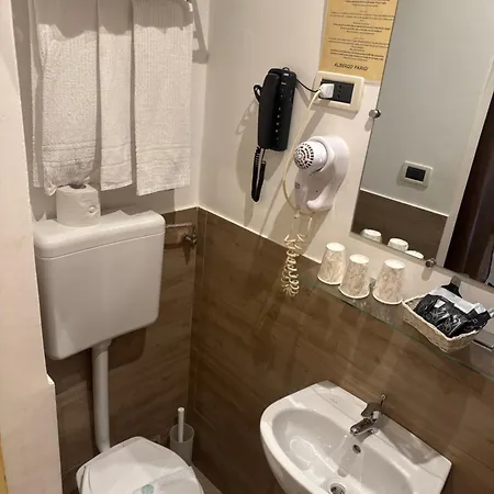 Parigi Szálloda